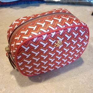 🔥 CLOSING SALE🔥NEW TORI BURCH T ZAG COSMETIC POUCH